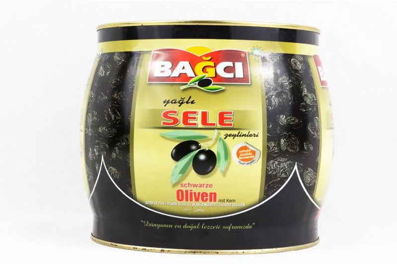 Black olives, large tin (2/1)