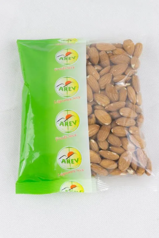 Raw almonds 600 g